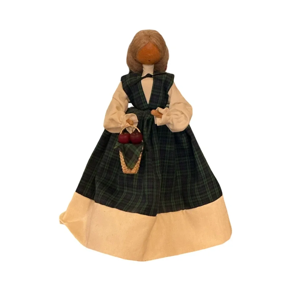 Country Crafts Vintage 10in Faceless Folk Art Doll Plaid Dress Apple Basket PA